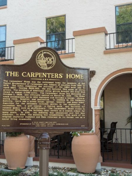 The Carpenters` Home - Lake Gibson Village
